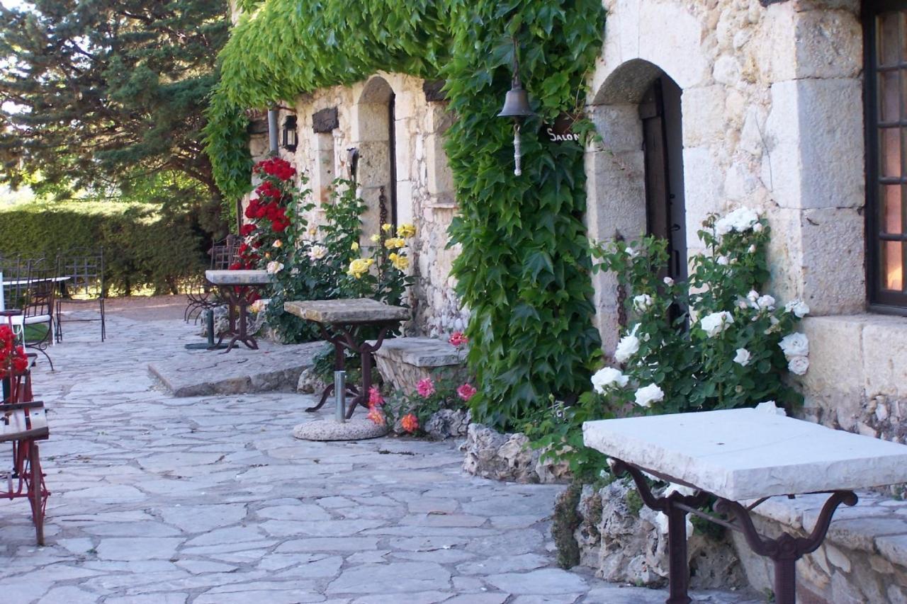 Hotel-Restaurant Le Moulin De La Camandoule Fayence Εξωτερικό φωτογραφία