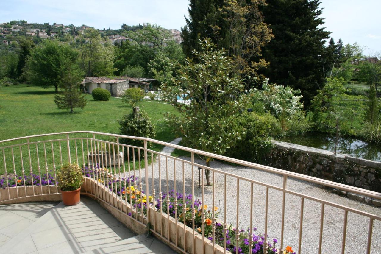 Hotel-Restaurant Le Moulin De La Camandoule Fayence Εξωτερικό φωτογραφία