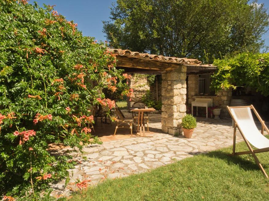 Hotel-Restaurant Le Moulin De La Camandoule Fayence Εξωτερικό φωτογραφία