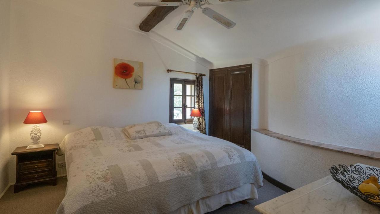 Hotel-Restaurant Le Moulin De La Camandoule Fayence Εξωτερικό φωτογραφία