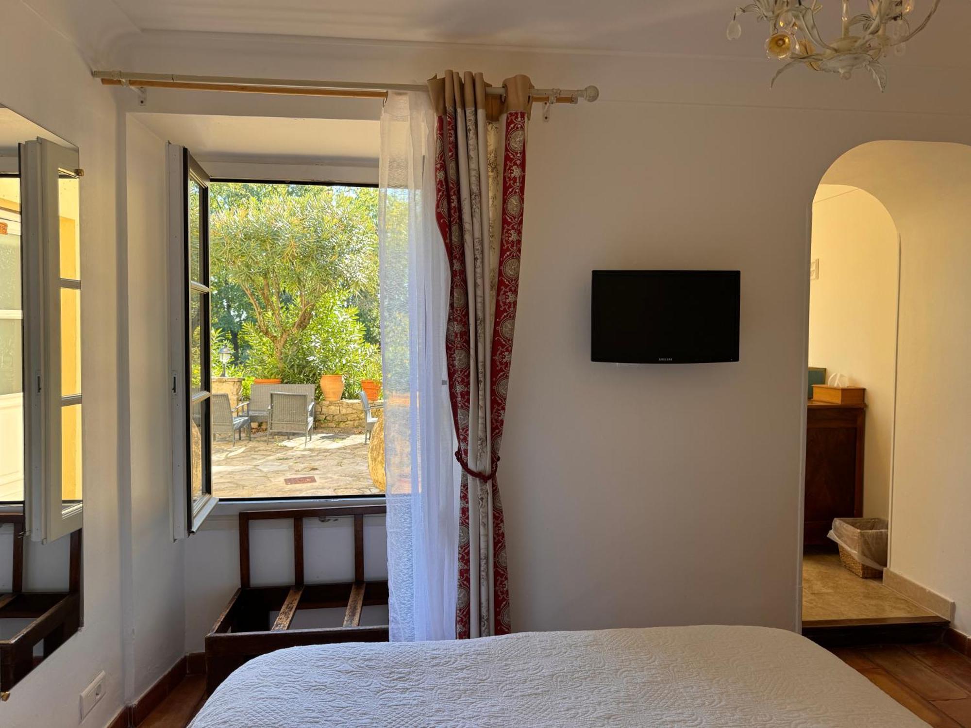 Hotel-Restaurant Le Moulin De La Camandoule Fayence Εξωτερικό φωτογραφία