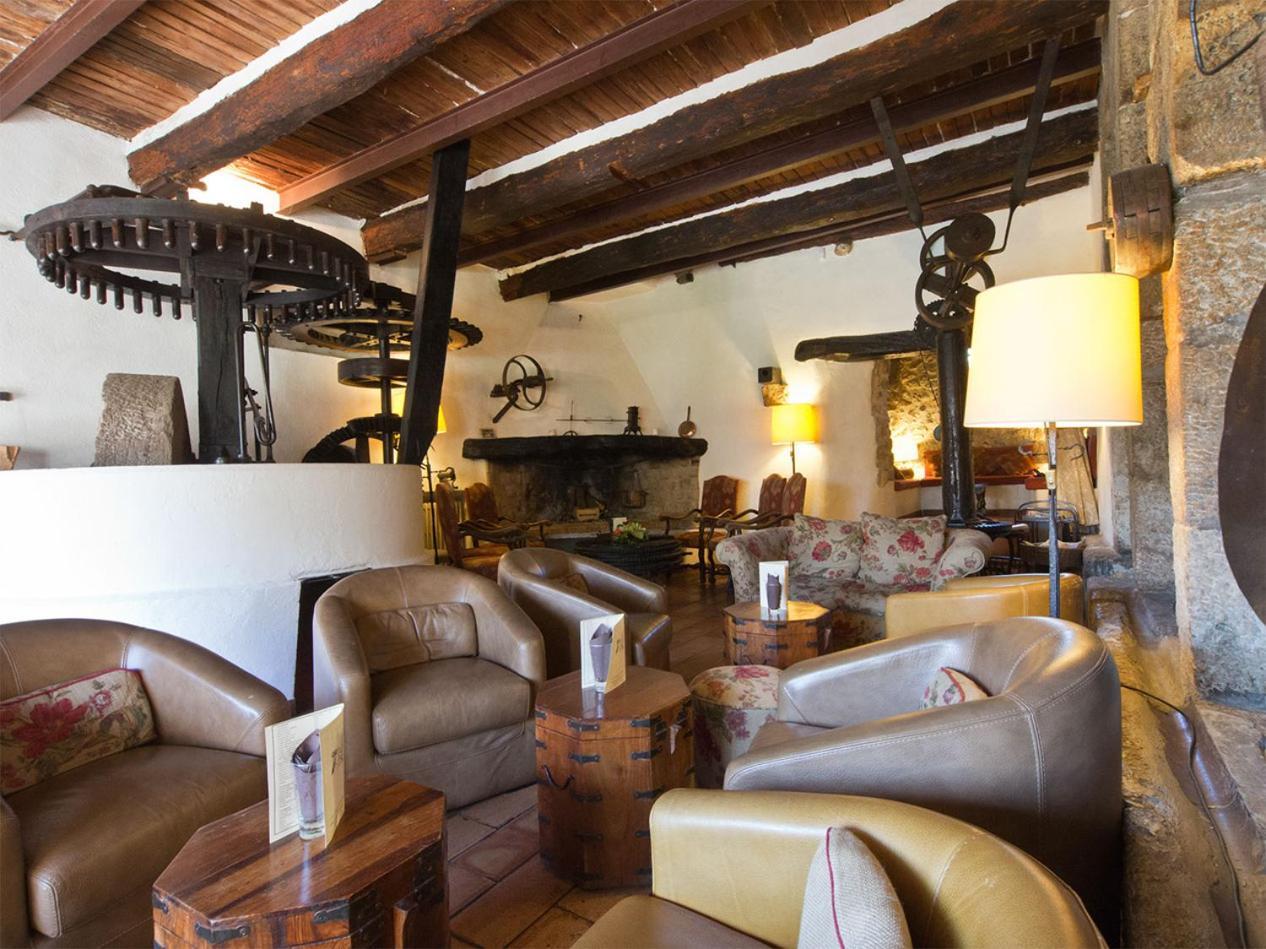 Hotel-Restaurant Le Moulin De La Camandoule Fayence Εξωτερικό φωτογραφία