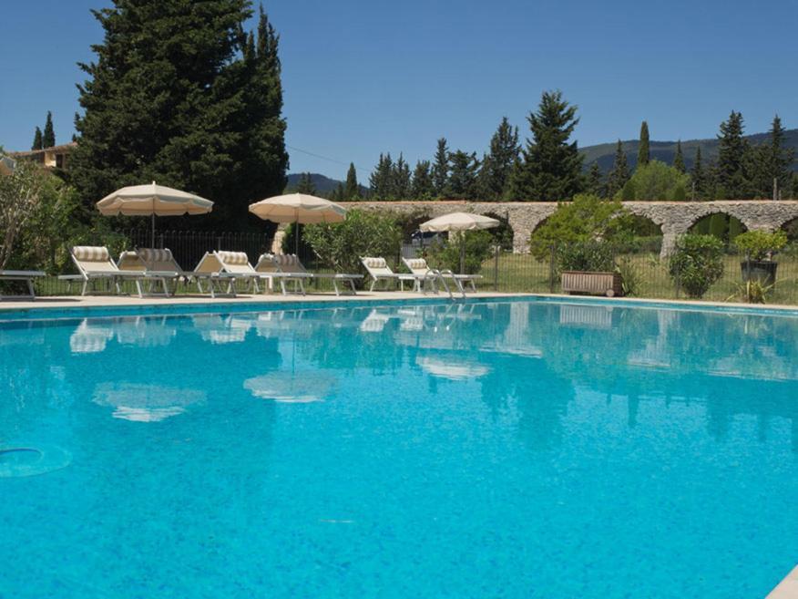 Hotel-Restaurant Le Moulin De La Camandoule Fayence Εξωτερικό φωτογραφία